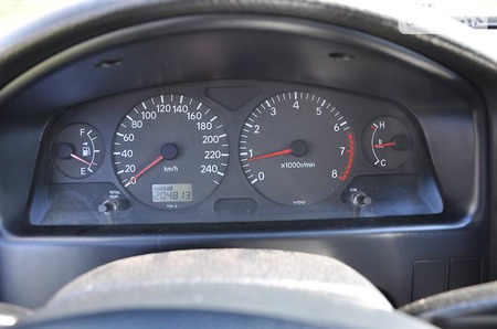 Toyota Avensis 2003  випуску Миколаїв з двигуном 1.8 л бензин седан механіка за 5599 долл. 