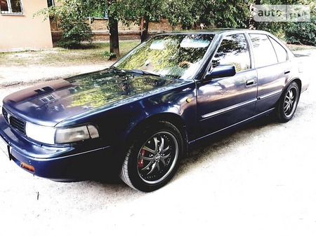Nissan Maxima 1992  випуску Київ з двигуном 3 л газ седан механіка за 4000 долл. 