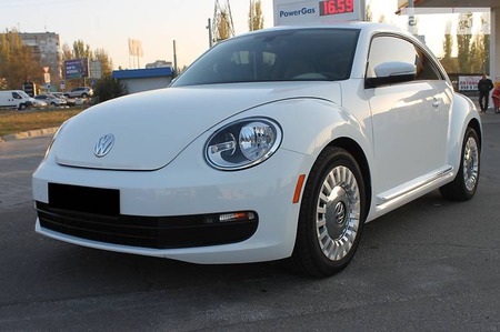 Volkswagen New Beetle 2014  випуску Миколаїв з двигуном 1.8 л бензин купе автомат за 16500 долл. 