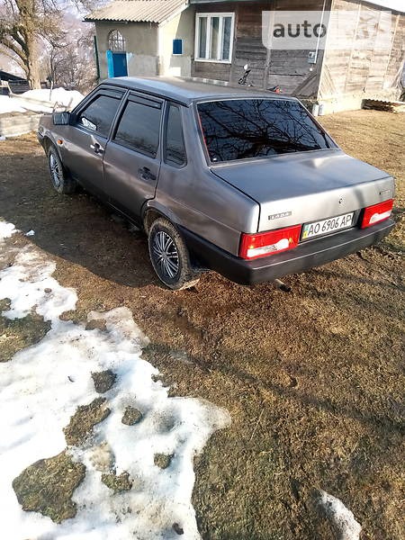 Lada 21099 2005  випуску Ужгород з двигуном 0 л газ седан механіка за 2800 долл. 