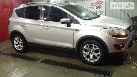 Ford Kuga 2009  випуску Київ з двигуном 2.5 л  позашляховик автомат за 11900 долл. 