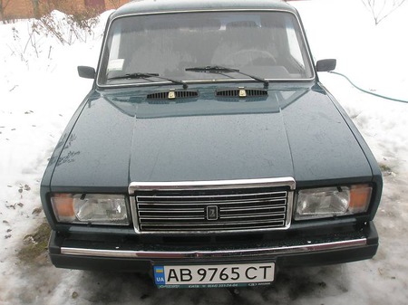 Lada 2107 2004  выпуска Винница с двигателем 0 л бензин седан механика за 2200 долл. 