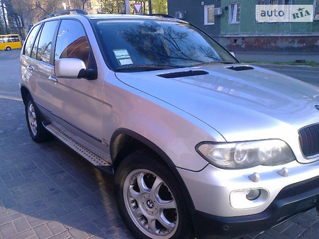 BMW X5 2005  випуску Дніпро з двигуном 3 л газ позашляховик автомат за 10500 долл. 