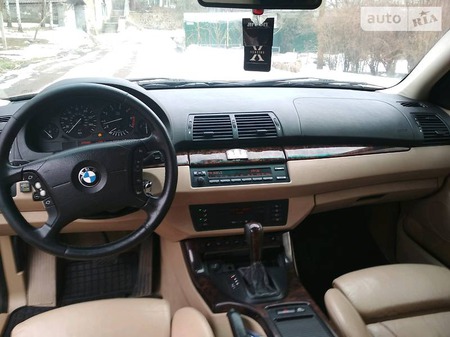 BMW X5 2001  випуску Житомир з двигуном 3 л газ позашляховик автомат за 8700 долл. 