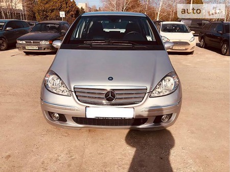 Mercedes-Benz A 180 2006  випуску Одеса з двигуном 2 л дизель хэтчбек автомат за 9500 долл. 