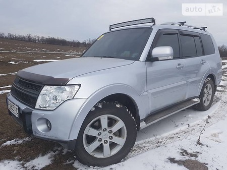 Mitsubishi Pajero 2008  випуску Донецьк з двигуном 0 л дизель позашляховик автомат за 20000 долл. 