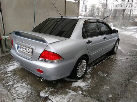 Mitsubishi Lancer 2005  випуску Запоріжжя з двигуном 1.6 л газ седан механіка за 5500 долл. 