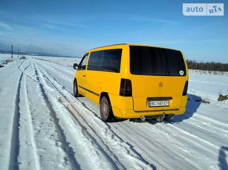 Mercedes-Benz Vito 2000  випуску Львів з двигуном 2.2 л дизель мінівен механіка за 4900 долл. 