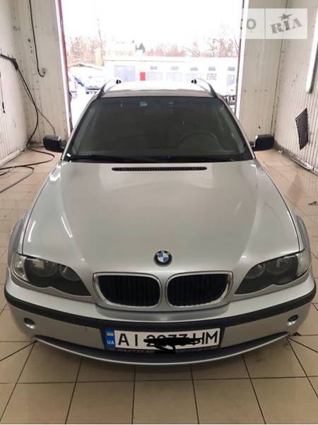 BMW 320 2002  випуску Київ з двигуном 2 л дизель універсал автомат за 5950 долл. 