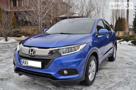 Honda HR-V 2018  випуску Харків з двигуном 1.5 л бензин позашляховик автомат за 27500 долл. 