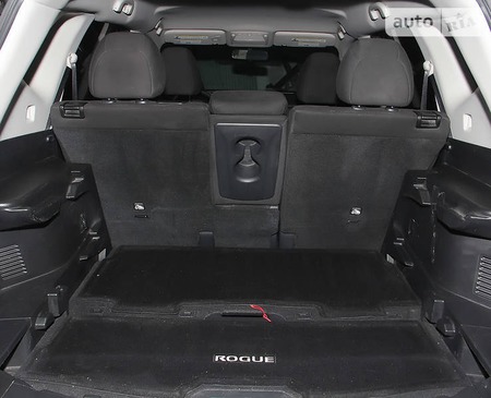 Nissan Rogue 2015  випуску Київ з двигуном 0 л бензин позашляховик автомат за 17998 долл. 