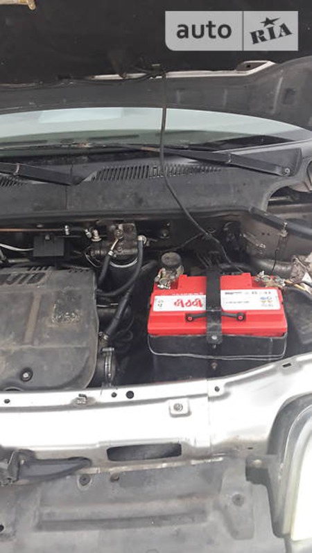 Fiat Doblo 2004  випуску Луганськ з двигуном 1.9 л дизель мінівен механіка за 5300 долл. 