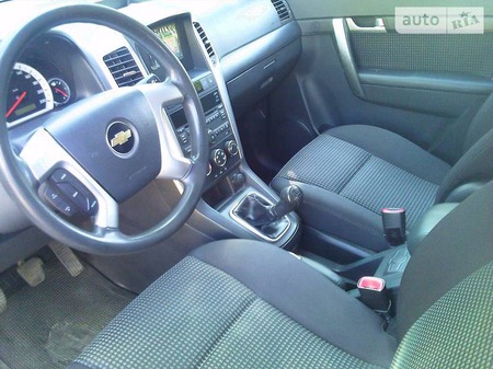 Chevrolet Captiva 2008  випуску Луганськ з двигуном 2.4 л бензин позашляховик механіка за 10200 долл. 