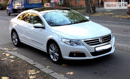 Volkswagen CC 2011  випуску Миколаїв з двигуном 1.8 л бензин седан автомат за 13700 долл. 