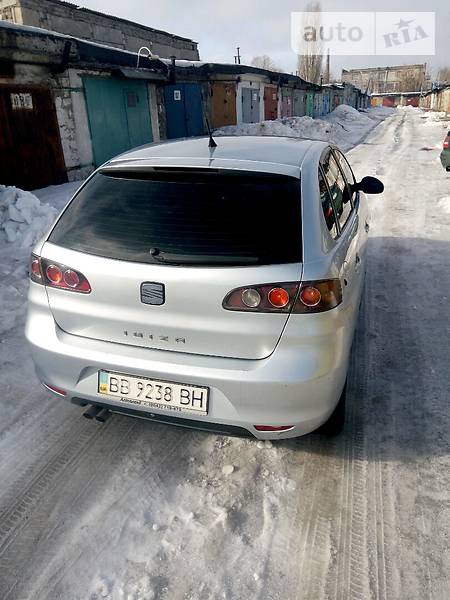 Seat Ibiza 2008  випуску Луганськ з двигуном 2 л газ хэтчбек механіка за 4500 долл. 