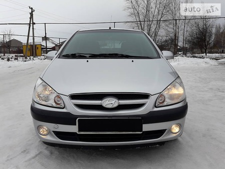 Hyundai Getz 2006  випуску Донецьк з двигуном 1.4 л бензин хэтчбек механіка за 5600 долл. 