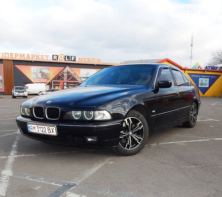 BMW 528 1998  випуску Житомир з двигуном 0 л бензин седан автомат за 5800 долл. 