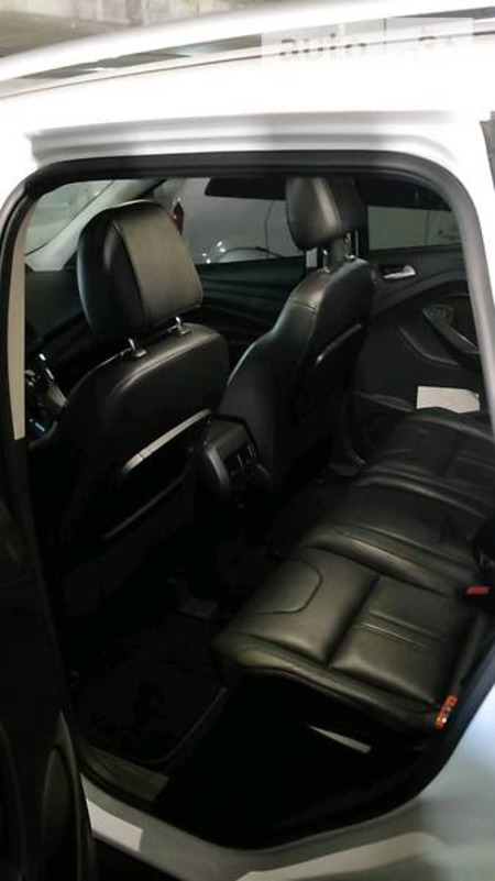 Ford Kuga 2013  випуску Одеса з двигуном 1.6 л бензин позашляховик автомат за 19900 долл. 