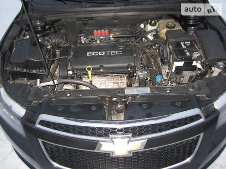 Chevrolet Cruze 2011  випуску Кропивницький з двигуном 1.8 л газ седан механіка за 8750 долл. 