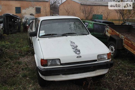 Ford Fiesta 1985  випуску Кропивницький з двигуном 1.1 л бензин хэтчбек механіка за 550 долл. 