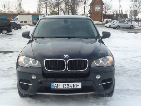 BMW X5 2013  випуску Донецьк з двигуном 0 л бензин позашляховик автомат за 27800 долл. 