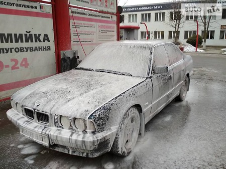 BMW 518 1995  випуску Вінниця з двигуном 0 л газ седан механіка за 4500 долл. 
