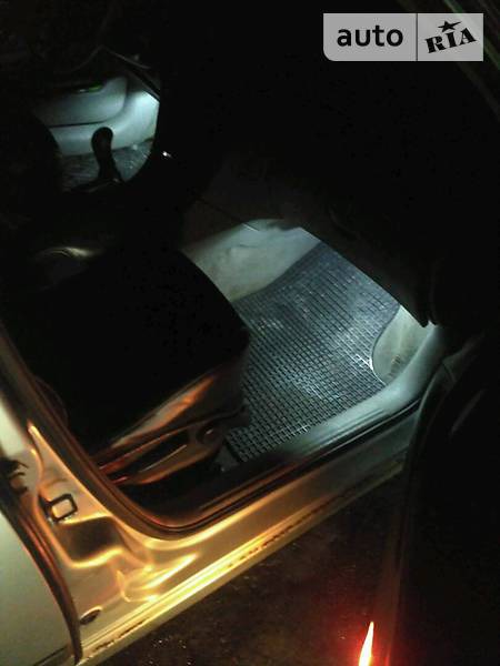 Renault Laguna 2002  випуску Черкаси з двигуном 1.8 л газ універсал механіка за 5000 долл. 