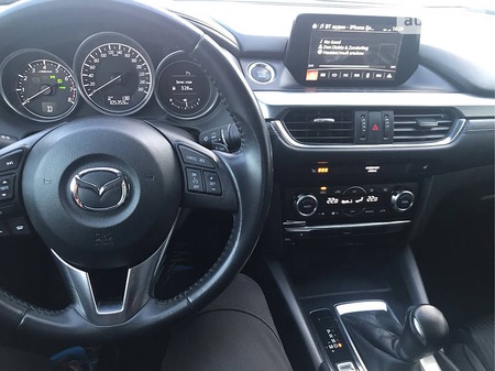 Mazda 6 2015  випуску Київ з двигуном 2.5 л  седан автомат за 18900 долл. 