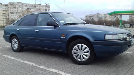 Mazda 626 1990  випуску Донецьк з двигуном 0 л газ седан механіка за 72000 грн. 