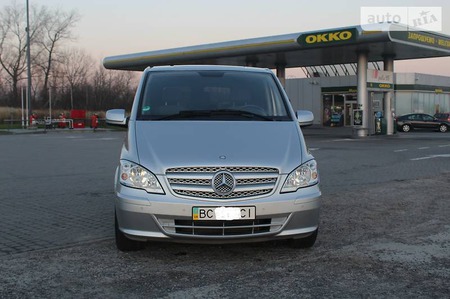 Mercedes-Benz Vito 2012  випуску Львів з двигуном 2.2 л дизель мінівен механіка за 11650 долл. 