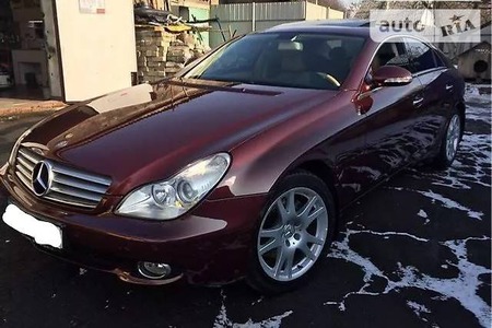 Mercedes-Benz CLS 350 2006  випуску Київ з двигуном 3.5 л бензин седан автомат за 17500 долл. 