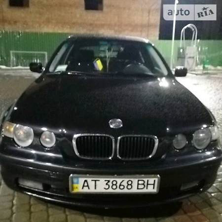 BMW 318 2002  випуску Івано-Франківськ з двигуном 2 л бензин хэтчбек механіка за 6500 долл. 