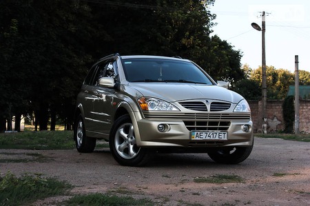 SsangYong Kyron 2007  випуску Дніпро з двигуном 0 л дизель позашляховик механіка за 8499 долл. 
