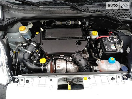 Fiat Fiorino 2014  випуску Рівне з двигуном 0 л дизель мінівен механіка за 5850 долл. 