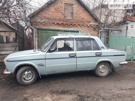 Lada 2103 1974  випуску Запоріжжя з двигуном 1.5 л бензин седан механіка за 700 долл. 