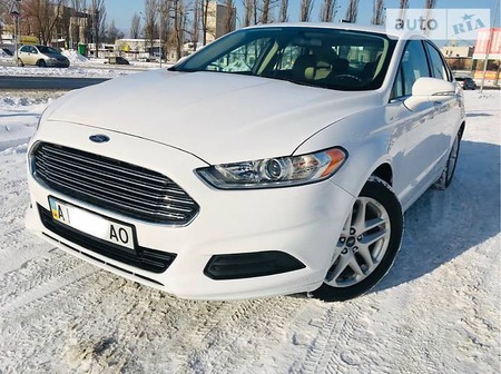 Ford Fusion 2013  випуску Київ з двигуном 2.5 л бензин седан автомат за 12500 долл. 
