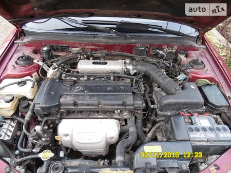 Hyundai Lantra 1997  випуску Львів з двигуном 1.8 л газ седан механіка за 3250 долл. 