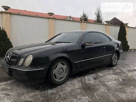 Mercedes-Benz CLC 200 1998  випуску Луцьк з двигуном 2 л бензин купе механіка за 2100 долл. 