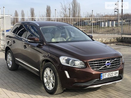 Volvo XC60 2013  випуску Херсон з двигуном 0 л дизель позашляховик автомат за 27500 долл. 