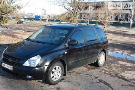 KIA Carnival 2007  випуску Київ з двигуном 0 л дизель мінівен механіка за 8500 долл. 