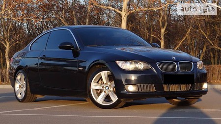 BMW 335 2009  випуску Одеса з двигуном 3.5 л бензин купе автомат за 15800 долл. 