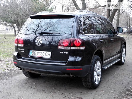 Volkswagen Touareg 2009  випуску Миколаїв з двигуном 3 л дизель позашляховик автомат за 15800 долл. 