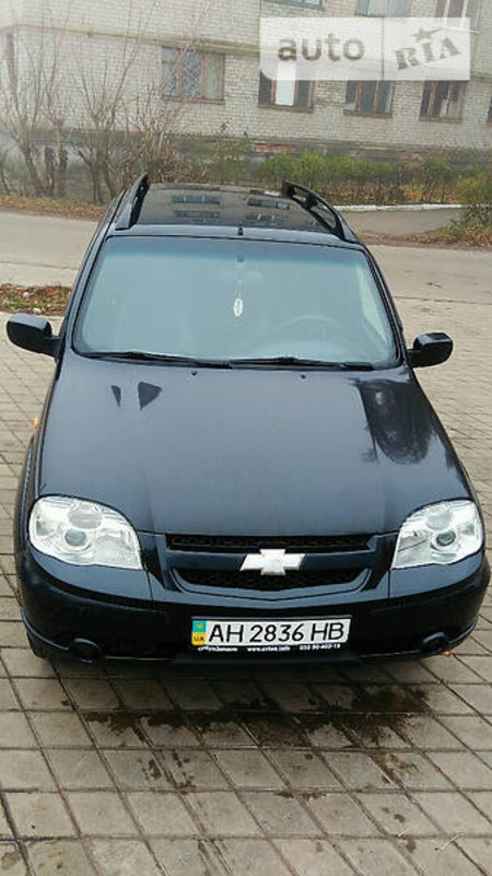 Chevrolet Niva 2010  випуску Донецьк з двигуном 1.7 л газ позашляховик механіка за 7200 долл. 
