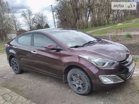 Hyundai Elantra 2012  випуску Харків з двигуном 1.8 л газ седан автомат за 10000 долл. 