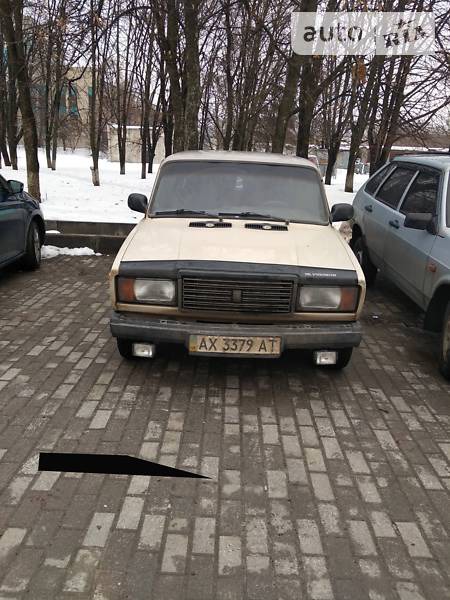 Lada 2107 1987  випуску Харків з двигуном 1.5 л газ седан механіка за 1100 долл. 