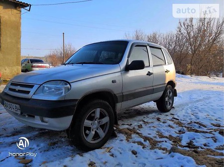 Chevrolet Niva 2006  випуску Київ з двигуном 1.7 л газ позашляховик механіка за 5700 долл. 