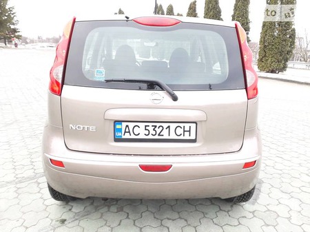 Nissan Note 2008  випуску Рівне з двигуном 1.4 л бензин універсал механіка за 5900 долл. 