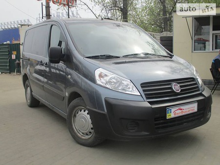 Fiat Scudo 2012  випуску Миколаїв з двигуном 1.6 л дизель мінівен механіка за 8499 долл. 