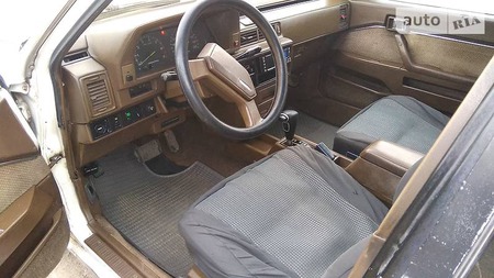 Toyota Vista 1986  випуску Одеса з двигуном 2 л дизель седан автомат за 1200 долл. 