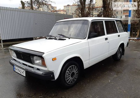 Lada 2104 2010  випуску Одеса з двигуном 0 л газ універсал механіка за 1900 долл. 